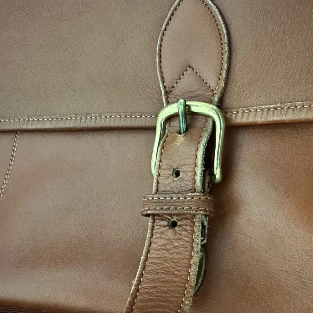 Vintage COACH No. 233-5678 Briefcase – Made in USA – Glove-Tanned Leather –